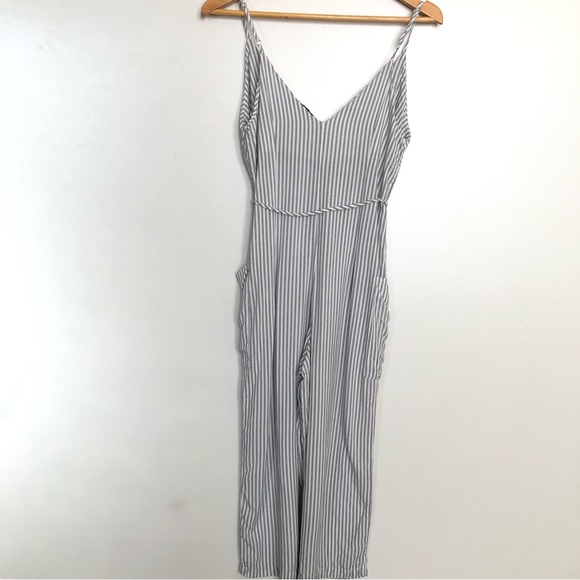Dress Forum Striped White + Blue Jumpsuit Small - Picture 5 of 7